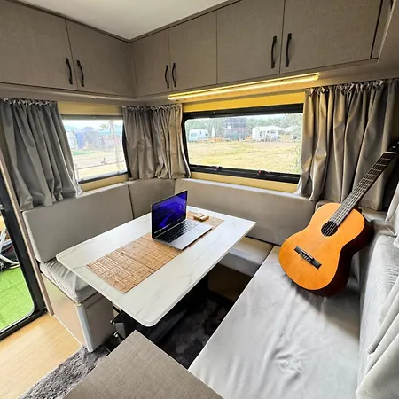 Yakamoz Karavan אתר קמפינג