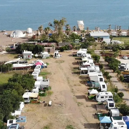 Yakamoz Karavan Antália